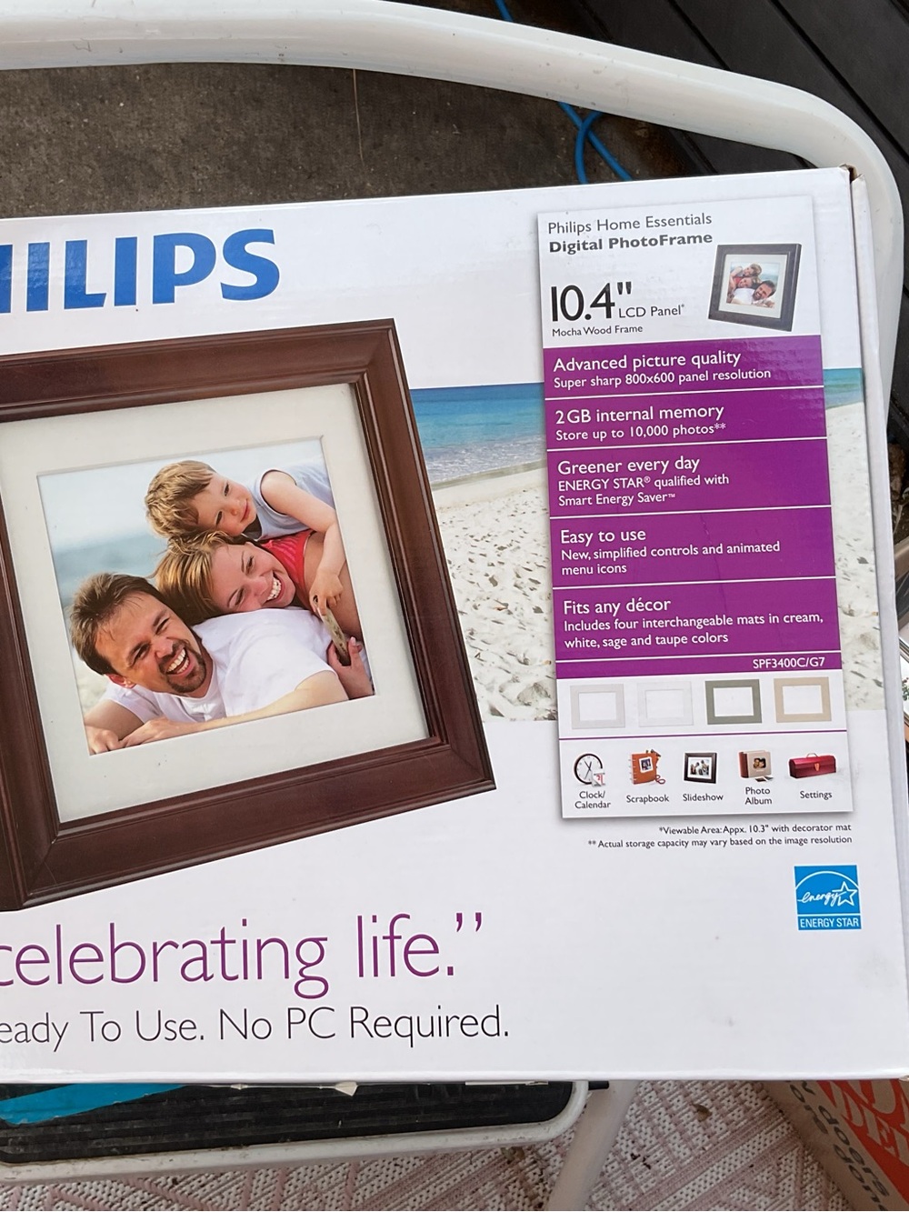 Philips Digital Photo Brown Wood Frame